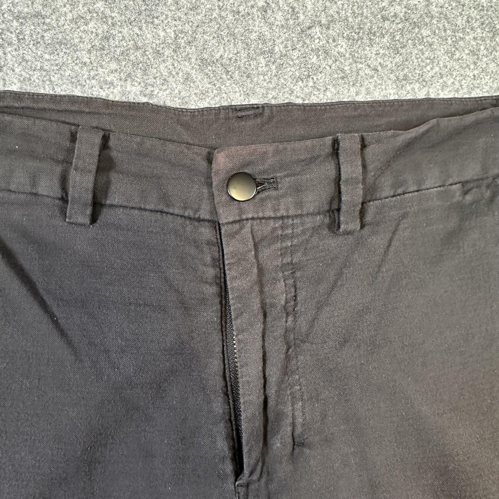 Lululemon Shorts Mens 36 Black Classic Chino Casual Stretch Summer Athletic - Picture 2 of 10